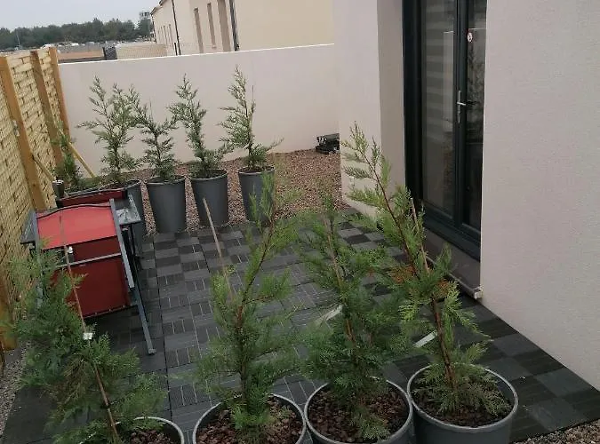 Apartment Bleu, Neuf, Classe 3 Etoiles, Clim, Wifi, Lave-linge, Lit King Size, Au Calme Et A 800m Des Plages De Valras